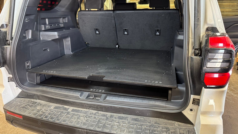 Load image into Gallery viewer, Toyota - 4Runner - 2025-Present - 6th Gen - Hybrid - Explore Series - Rear Plate System
