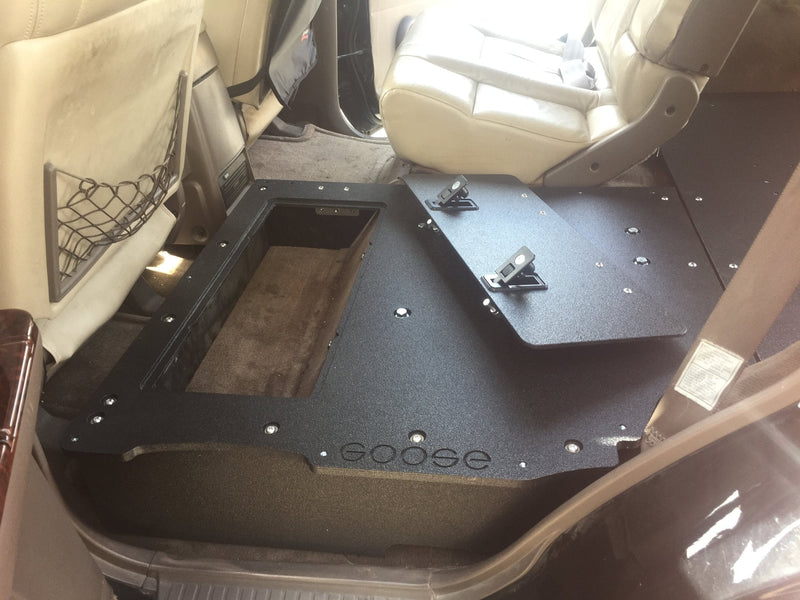 Load image into Gallery viewer, Toyota Land Cruiser 1991-1997 80 Series - Second Row Seat Delete Plate System

