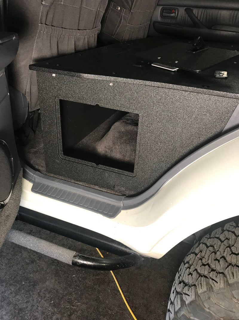 Load image into Gallery viewer, Toyota Land Cruiser 1991-1997 80 Series - Second Row Seat Delete Plate System - Module Height Platform
