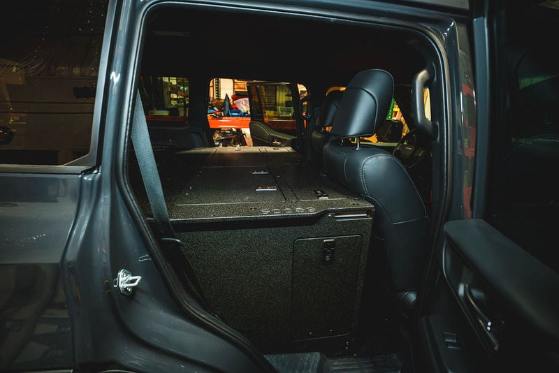 Load image into Gallery viewer, Toyota - Land Cruiser - 2024-Present - LC250 - Explore Series - Seat Delete Plate System - Second Row - Module Based
