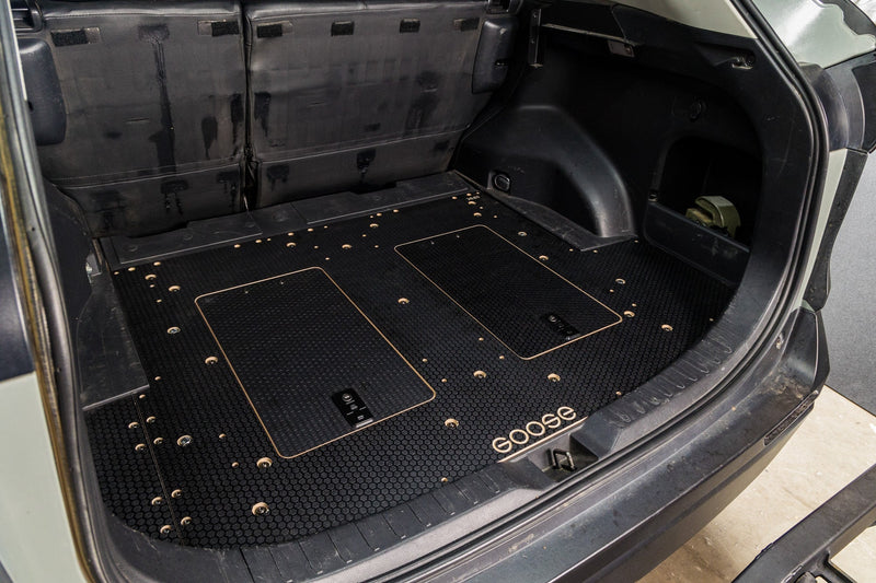 Load image into Gallery viewer, Toyota Rav4 2019-Present 5th Gen. - Rear Plate System
