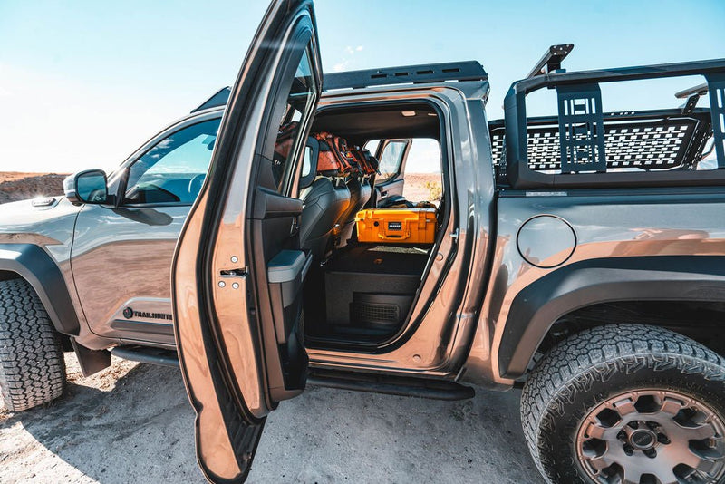 Load image into Gallery viewer, Toyota Tacoma - 2024-Present - 4th Gen - Hybrid - Double Cab - Explore Series - Seat Delete Plate System - Second Row
