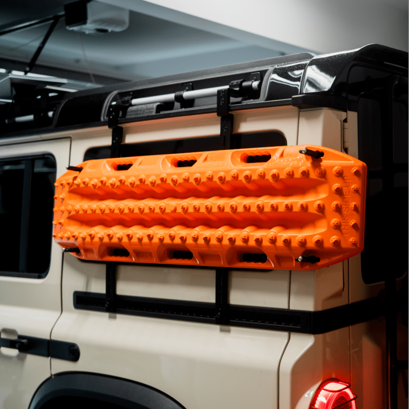 Load image into Gallery viewer, Recovery Board Carrier - Universal Mount - MaxTrax MKII &amp; Lite
