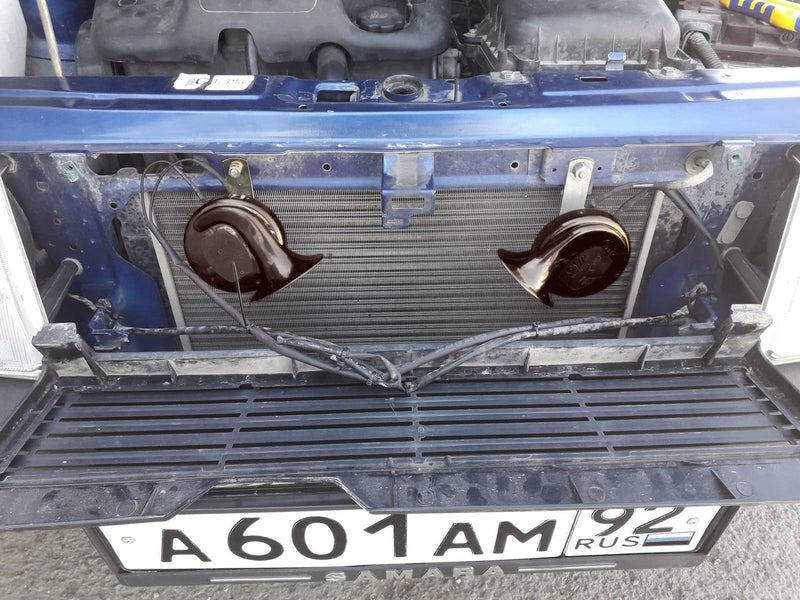 Load image into Gallery viewer, 130dB Super Loud 12V Waterproof Electric Train and Marine Truck Horn
