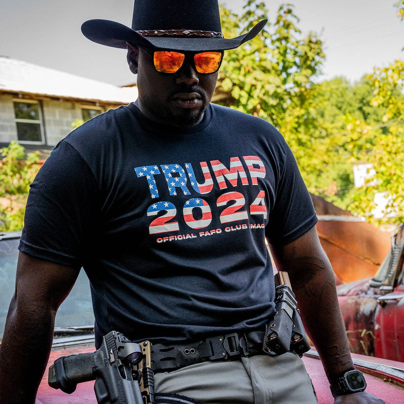 Load image into Gallery viewer, Trump 2024 American Flag Men&#39;s T-Shirt
