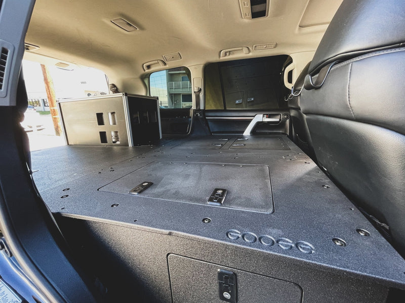 Load image into Gallery viewer, Ultimate Chef and Sleep Package for the Toyota Land Cruiser 2008-2021 200 Series
