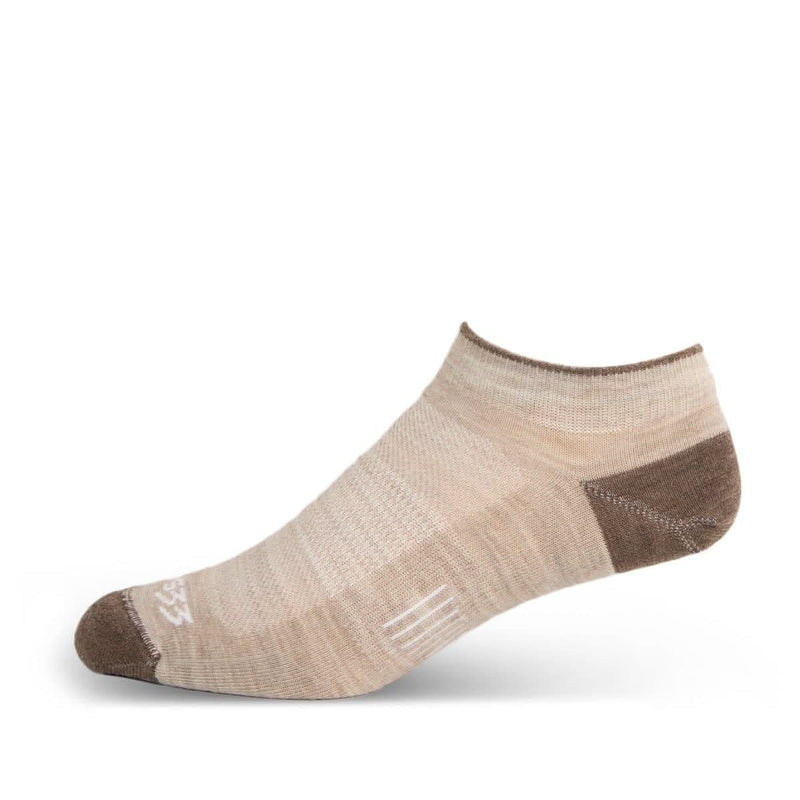 Load image into Gallery viewer, Microweight - No Show Wool Socks Mountain Heritage
