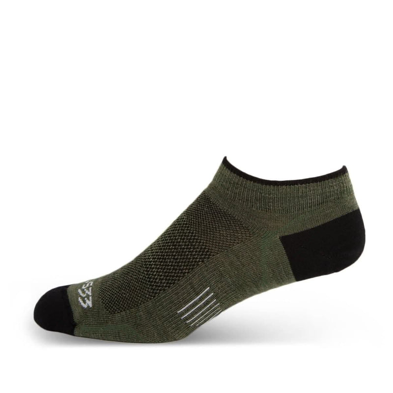 Load image into Gallery viewer, Microweight - No Show Wool Socks Mountain Heritage
