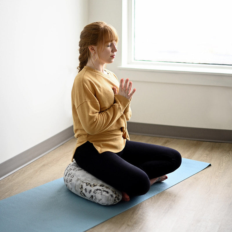 Load image into Gallery viewer, V-Shaped Meditation Cushion
