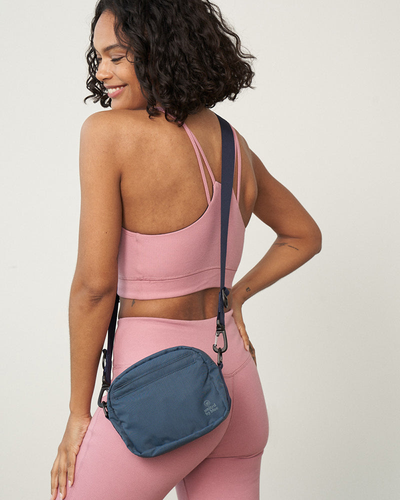 Load image into Gallery viewer, (Re)active™ 2L Convertible Crossbody
