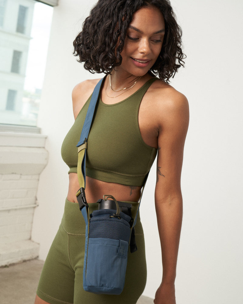 Load image into Gallery viewer, (Re)active™ Water Bottle Sling
