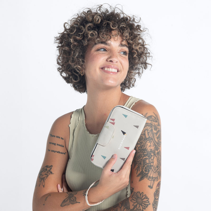Load image into Gallery viewer, Tulum | RFID Wallet - Terrazzo Print
