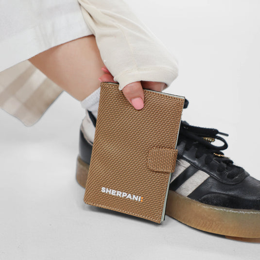 Vienna AT | Passport Wallet - Granite Grey