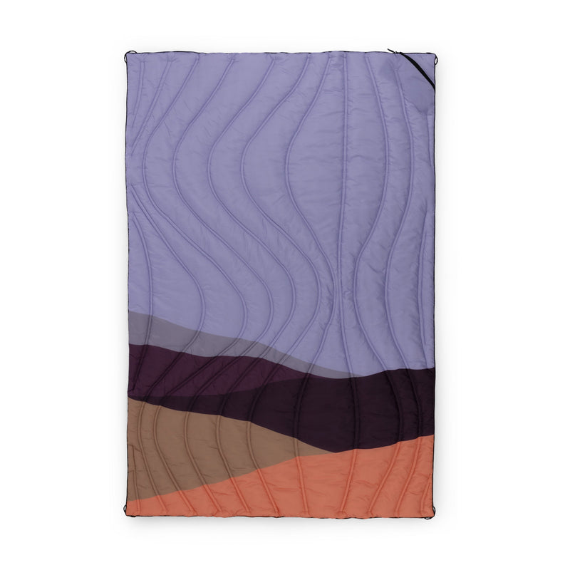 Load image into Gallery viewer, Aura Outdoor Puffer Blanket
