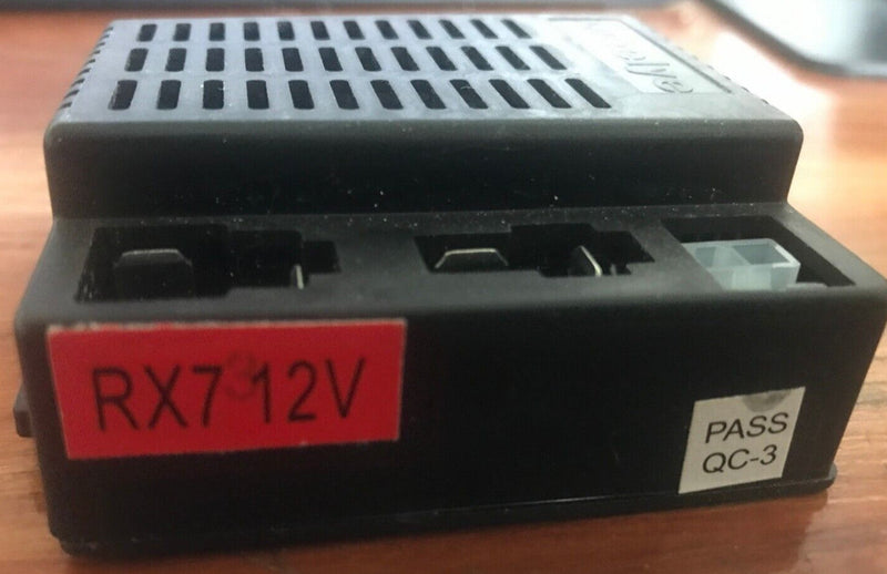 Load image into Gallery viewer, 12V Kids Electric Car Bluetooth 2.4G Receiver and Transmitter for Remote Control
