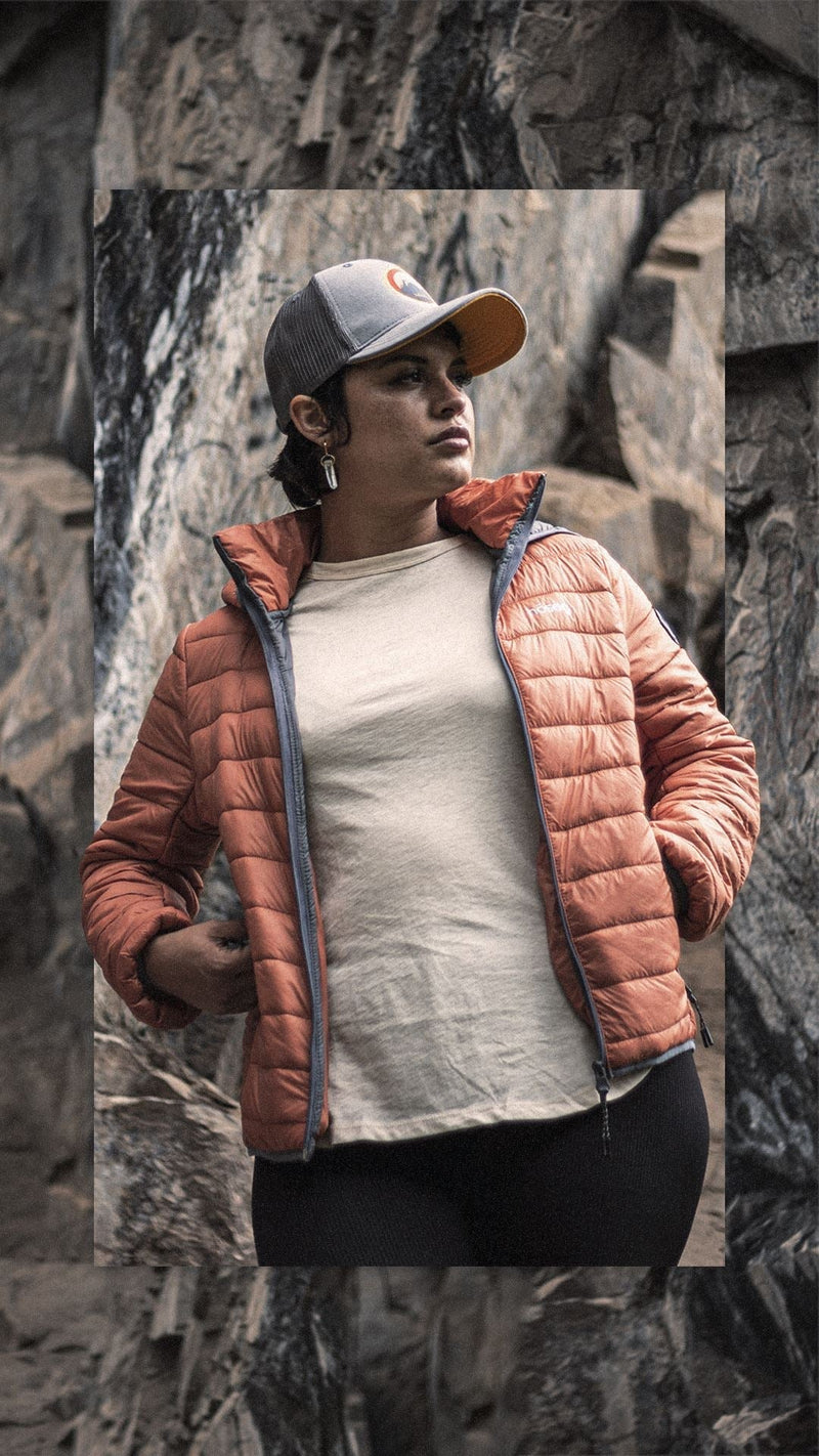 Load image into Gallery viewer, Women's Alpafill Puffer Alpaca Jacket
