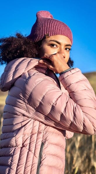 Load image into Gallery viewer, Women's Alpafill Puffer Alpaca Jacket
