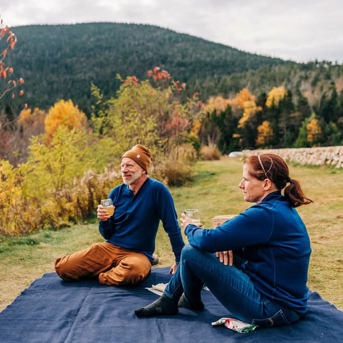 Load image into Gallery viewer, Wool Twin Sized Blanket - White Mountain Woolen
