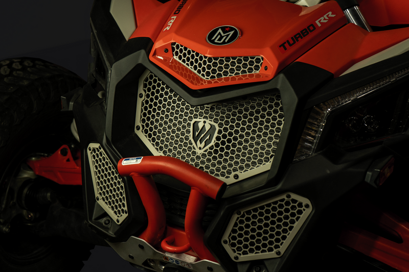 Load image into Gallery viewer, Moto Armor Maverick X3 Radiator Grill Set
