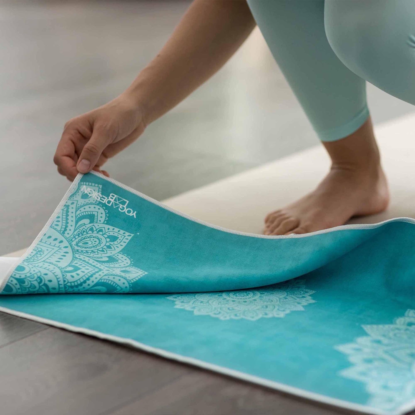 Yoga Hand Towel - Mandala Turquoise