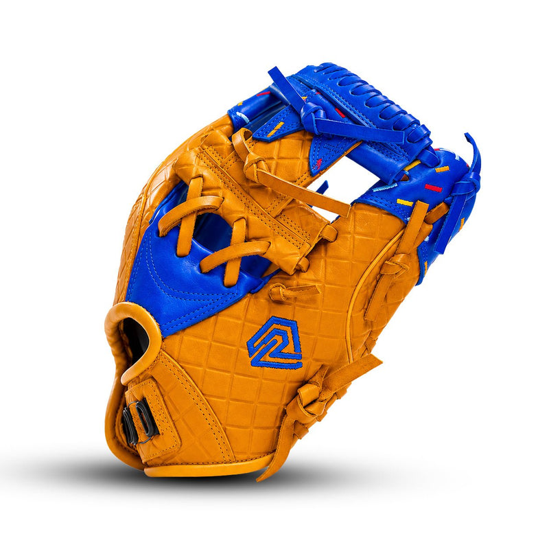 Load image into Gallery viewer, Youth Ball Glove - Ice Cream glove (Blue Razberry)
