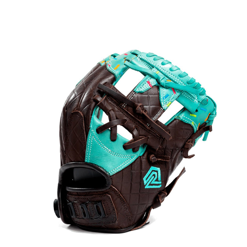 Load image into Gallery viewer, Youth Ball Glove - Ice Cream glove (Mint with Sprinkles)
