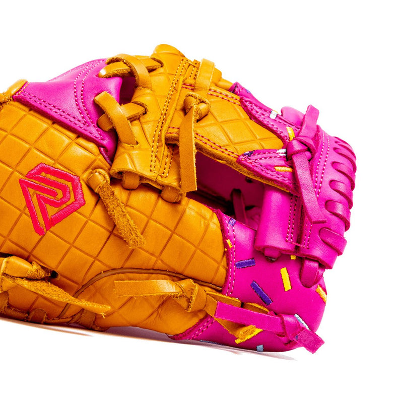 Load image into Gallery viewer, Youth Baseball Glove - Ice Cream glove (Strawberry &amp; Sprinkles)
