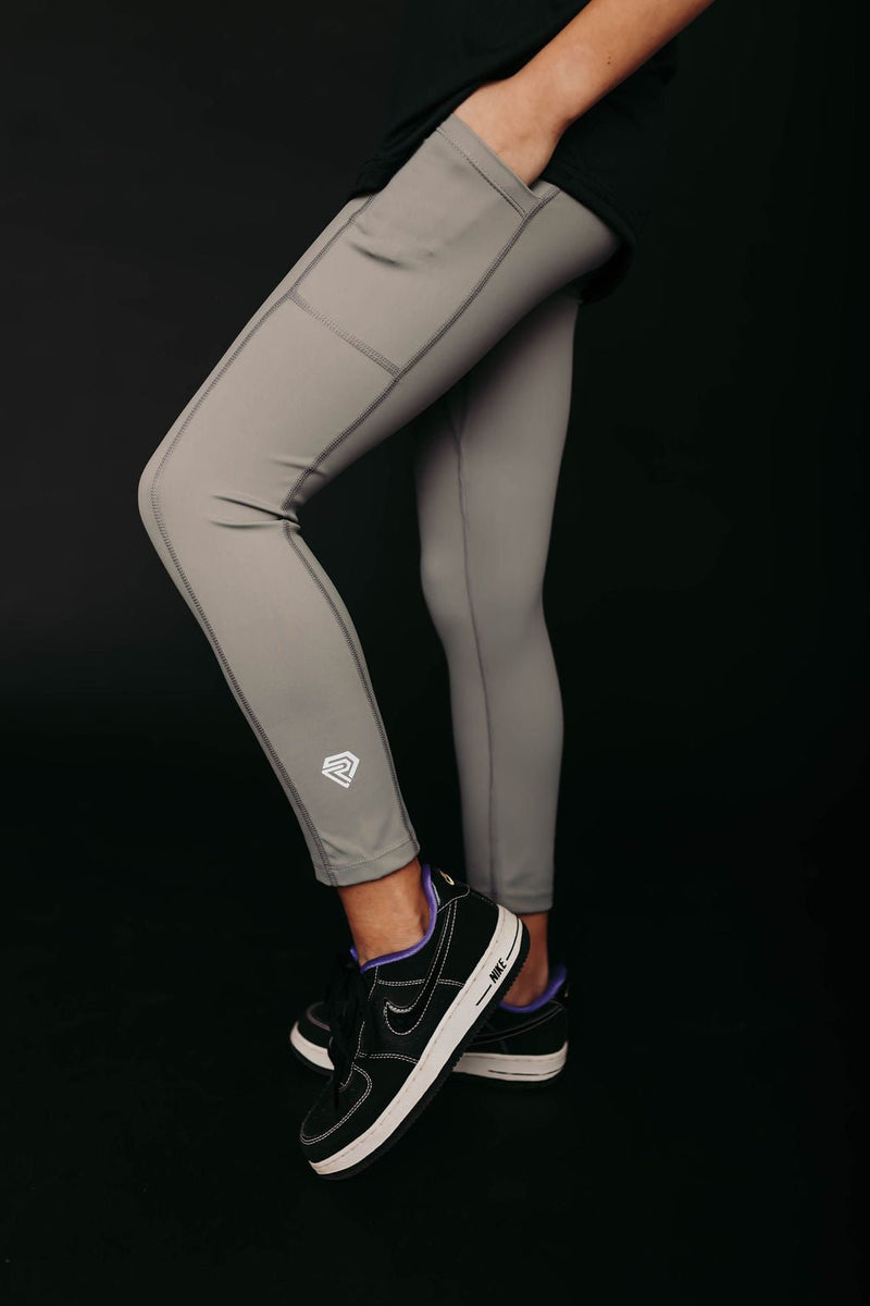 Load image into Gallery viewer, Youth Leggings With Pockets
