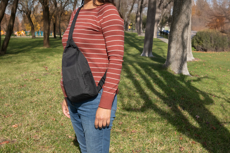 Load image into Gallery viewer, Strider Crossbody Cooler Sling Bag
